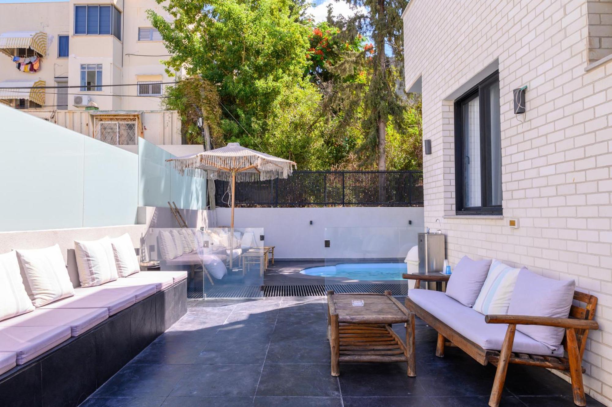 Rokah Luxury Villa At Ramat Hahayal テル・アビブ エクステリア 写真