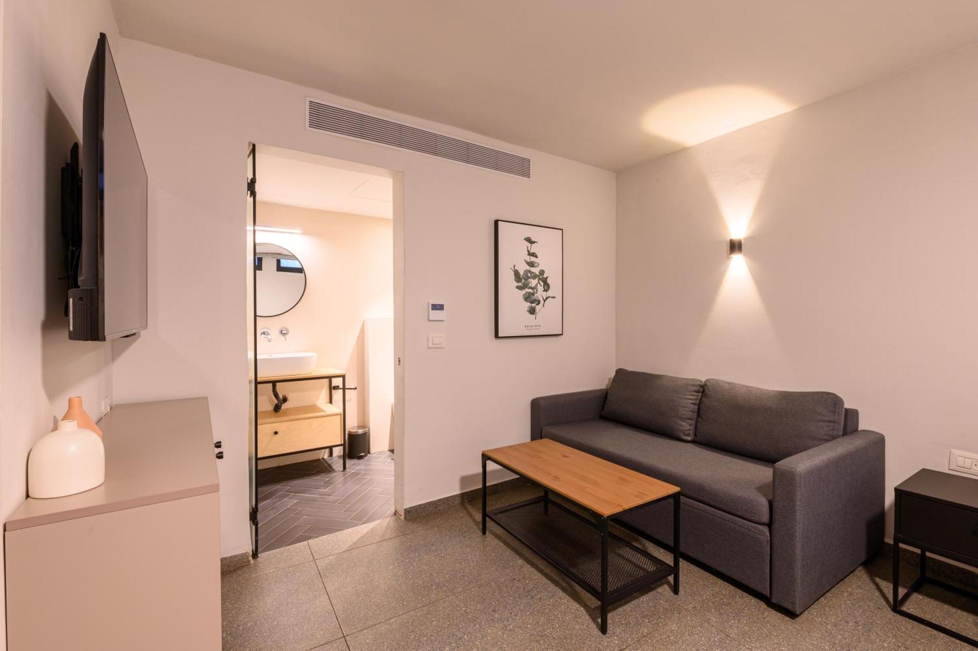 Rokah Luxury Villa At Ramat Hahayal テル・アビブ 部屋 写真
