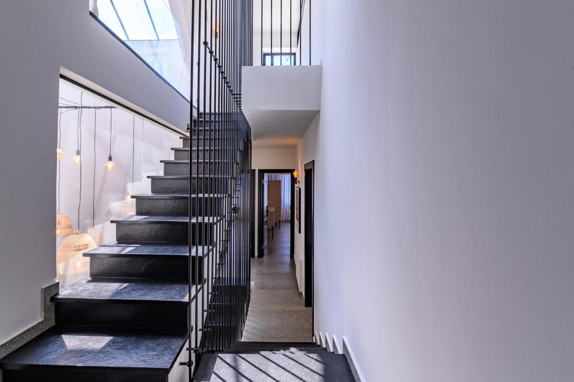 Rokah Luxury Villa At Ramat Hahayal テル・アビブ エクステリア 写真