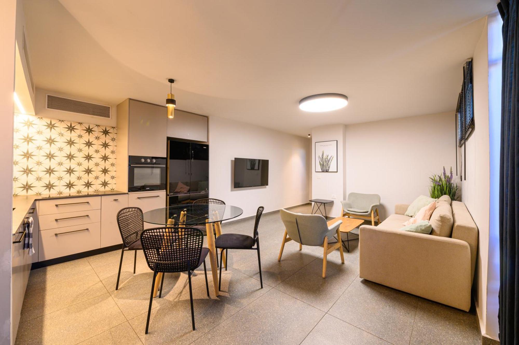 Rokah Luxury Villa At Ramat Hahayal テル・アビブ 部屋 写真